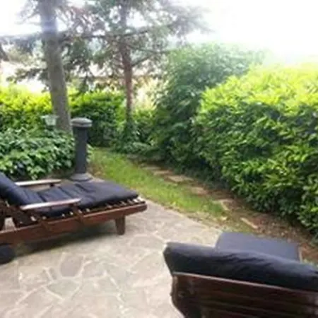 Bed & Breakfast Mary Poppins's House 2*