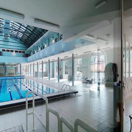 Mary Poppins's House Bed & Breakfast